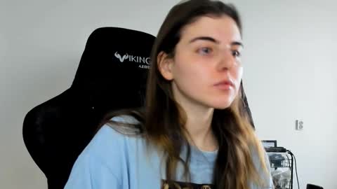 Emma online show from December 3, 10:38 am