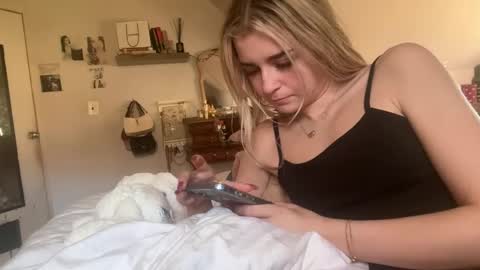 EmmaAngel online show from November 14, 2:30 pm