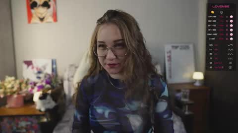 Mia online show from March 8, 5:50 pm