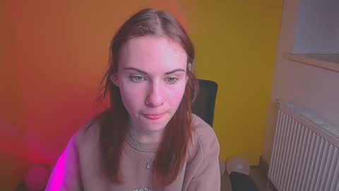 Emmi online show from February 18, 12:17 pm