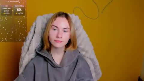 Emmi online show from February 2, 7:27 am