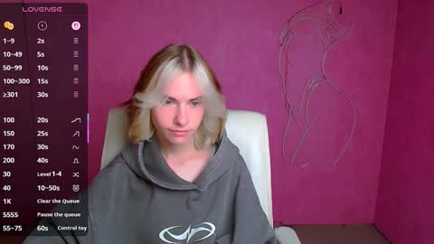 Emmi online show from September 26, 5:26 am