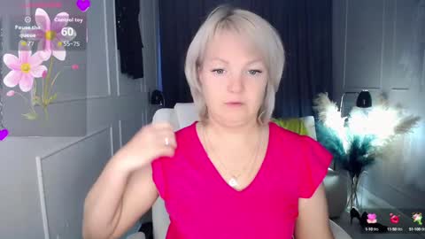 emmmam online show from October 8, 8:42 am