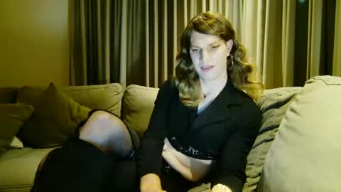 Emmy online show from December 25, 10:16 pm