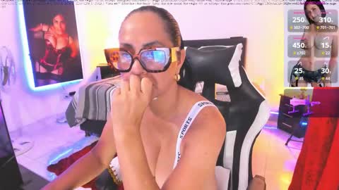 Emperatriz online show from November 10, 9:56 am