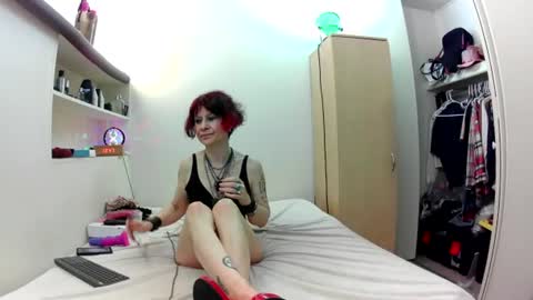 Empress Lillth online show from July 14, 6:46 pm