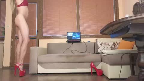 Empress Sara  online show from July 17, 4:42 pm