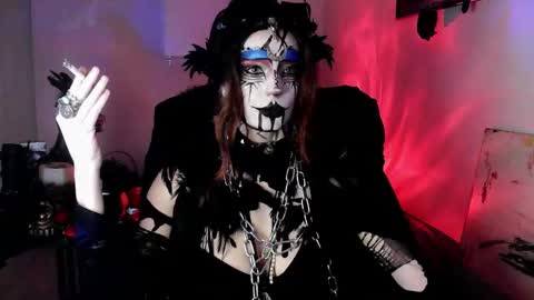 Morrigan online show from December 17, 10:00 am