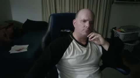 Matt online show from October 6, 3:46 am