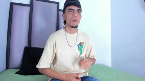 endrick_23 online show from May 1, 3:33 am