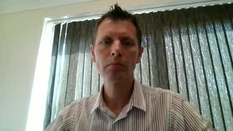 EnglishGuy183 online show from June 16, 9:35 am