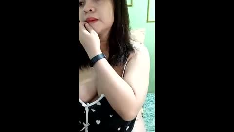 bustybaby30 online show from May 19, 10:33 am