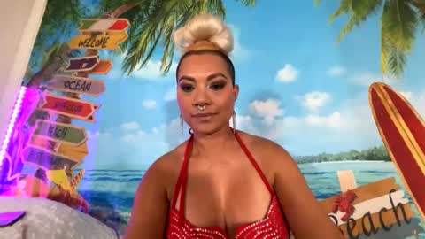 Mia visit  online show from September 16, 2:35 am