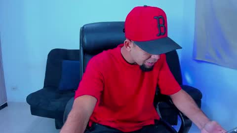 enyel_100 online show from June 14, 8:05 am