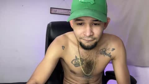 enyel_100 online show from March 1, 6:23 pm