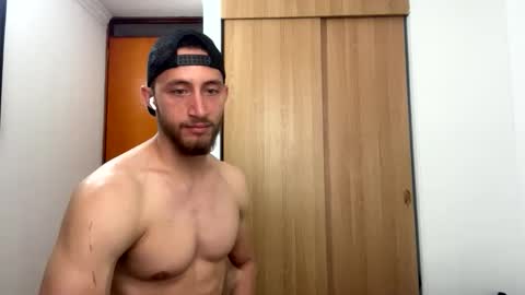 enzo_savage online show from April 27, 4:48 pm