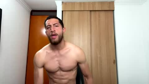 enzo_savage online show from June 13, 7:35 pm