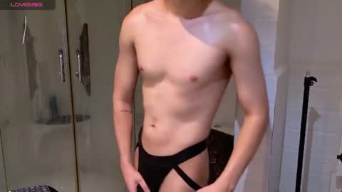 enzo_steel online show from June 15, 10:24 pm