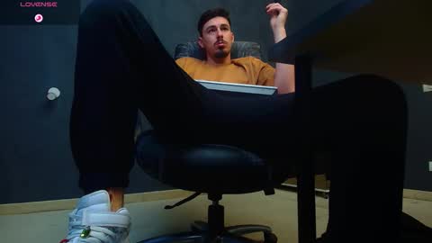 EnzoRace online show from October 9, 7:14 am