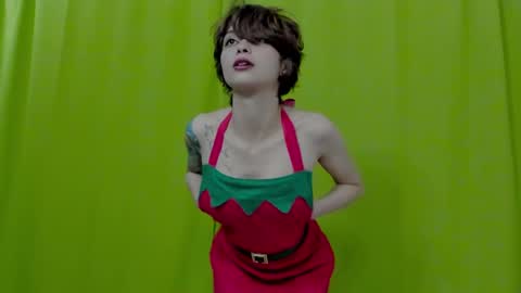 Leyla online show from December 24, 6:39 pm