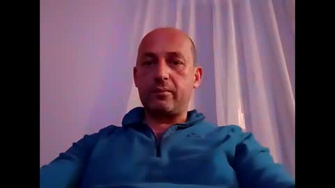 epu17 online show from April 24, 6:43 pm