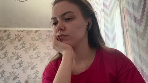 Lily online show from April 28, 2:27 am