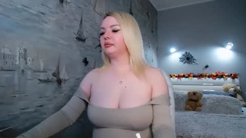 erencia online show from October 31, 6:47 am