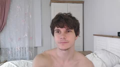 Eric Crush online show from April 27, 3:37 am