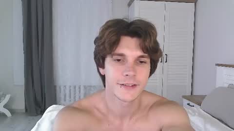 Eric Crush online show from July 30, 4:35 am