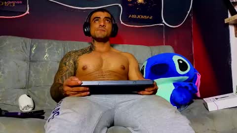 Brayan online show from April 28, 2:38 am