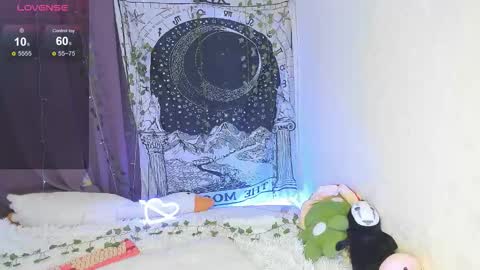 Erica online show from December 15, 1:01 am