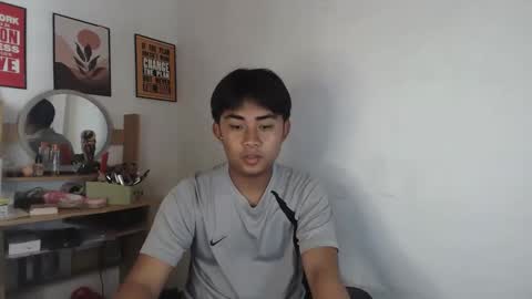 erick_cummer30 online show from May 18, 4:07 am