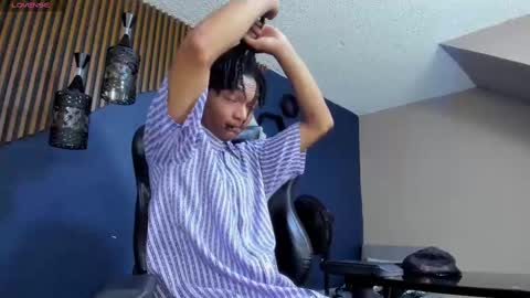 Erick online show from March 8, 5:17 am