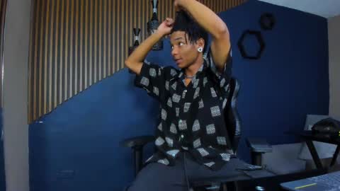 Erick online show from February 25, 4:35 am