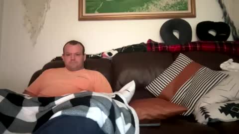 Snapshot of erik339102554 chatting on December 30, 1:25 pm Lea Erik online show from December 30, 1:25 pm