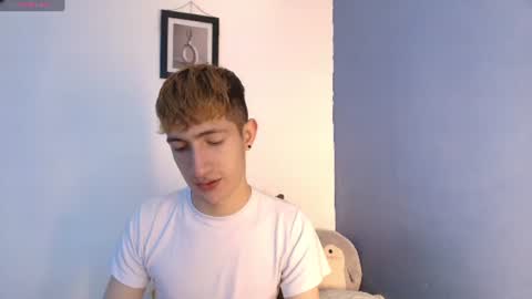 I am Erik online show from June 22, 8:38 pm