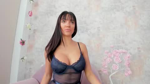 Erikabeee online show from March 4, 6:32 am