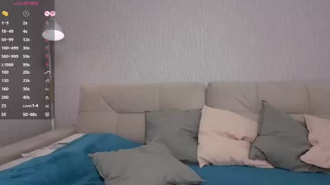 Erin online show from June 23, 8:22 am
