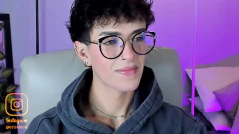   online show from December 5, 11:23 pm