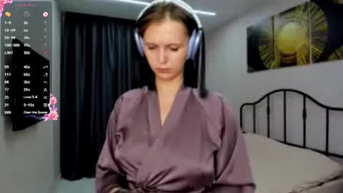 Erline and Monica online show from July 13, 7:50 pm