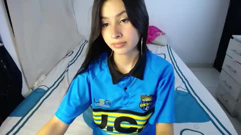 erosgirls_ online show from November 2, 10:32 pm