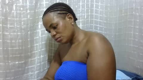 erotic_ebony56 online show from July 4, 6:22 pm