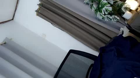 erotic_empress18 online show from July 17, 3:14 pm
