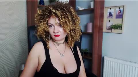 KAYA online show from October 24, 5:25 pm