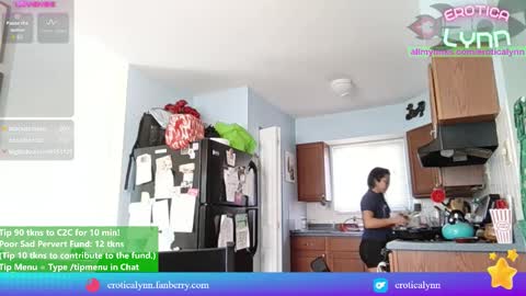 Lynn   online show from October 20, 7:08 pm