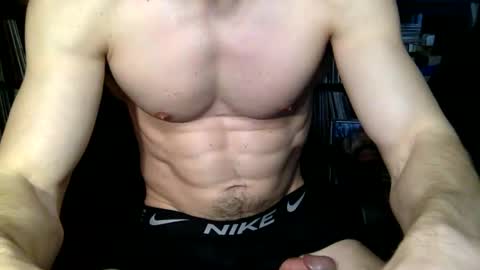 esdee420 online show from March 8, 8:46 pm