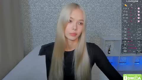 Megan and Brad online show from November 17, 4:15 am