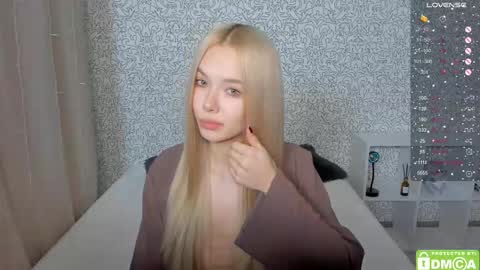 Megan and Brad online show from January 19, 4:11 am