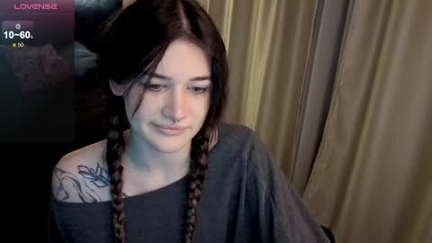 EshleGreen online show from January 18, 6:17 pm