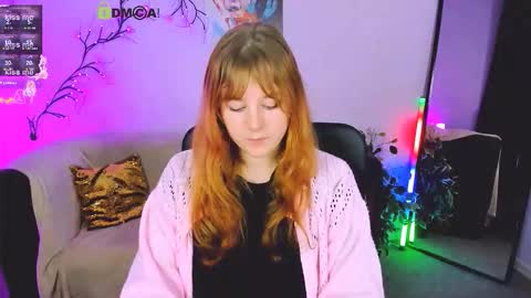 esma_shine online show from September 25, 9:55 pm